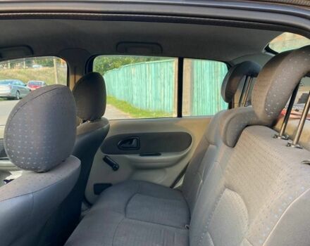 Серый Рено Клио, объемом двигателя 1.4 л и пробегом 233 тыс. км за 2500 $, фото 11 на Automoto.ua