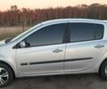 Серый Рено Клио, объемом двигателя 1.46 л и пробегом 250 тыс. км за 4800 $, фото 2 на Automoto.ua