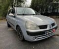 Сірий Рено Кліо, об'ємом двигуна 1.4 л та пробігом 207 тис. км за 3490 $, фото 2 на Automoto.ua