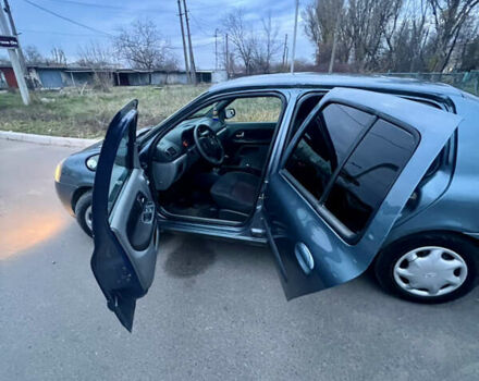 Серый Рено Клио, объемом двигателя 1.39 л и пробегом 303 тыс. км за 2900 $, фото 8 на Automoto.ua