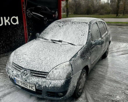 Серый Рено Клио, объемом двигателя 1.39 л и пробегом 303 тыс. км за 2900 $, фото 17 на Automoto.ua