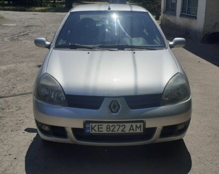 Серый Рено Клио, объемом двигателя 1.4 л и пробегом 200 тыс. км за 4600 $, фото 6 на Automoto.ua