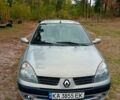 Сірий Рено Кліо, об'ємом двигуна 1.4 л та пробігом 219 тис. км за 3100 $, фото 3 на Automoto.ua
