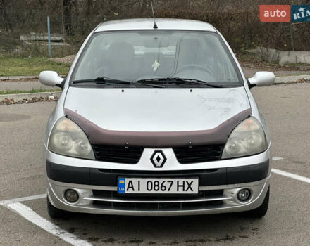 Серый Рено Клио, объемом двигателя 1.4 л и пробегом 301 тыс. км за 2999 $, фото 3 на Automoto.ua