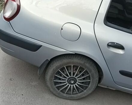 Сірий Рено Кліо, об'ємом двигуна 1.4 л та пробігом 180 тис. км за 3550 $, фото 1 на Automoto.ua