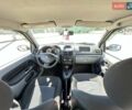 Серый Рено Клио, объемом двигателя 1.4 л и пробегом 205 тыс. км за 3800 $, фото 11 на Automoto.ua