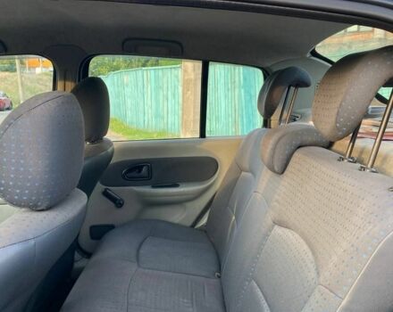 Серый Рено Клио, объемом двигателя 1.4 л и пробегом 233 тыс. км за 2500 $, фото 9 на Automoto.ua