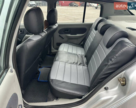 Серый Рено Клио, объемом двигателя 1.4 л и пробегом 301 тыс. км за 2999 $, фото 16 на Automoto.ua