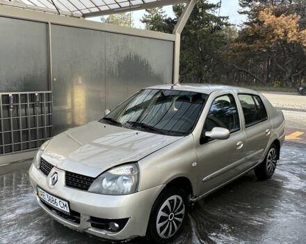 Серый Рено Клио, объемом двигателя 1.4 л и пробегом 236 тыс. км за 1800 $, фото 1 на Automoto.ua