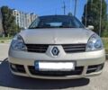 Сірий Рено Кліо, об'ємом двигуна 1.39 л та пробігом 254 тис. км за 3100 $, фото 7 на Automoto.ua