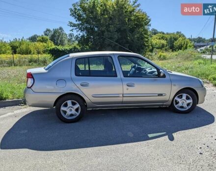 Серый Рено Клио, объемом двигателя 1.39 л и пробегом 254 тыс. км за 3300 $, фото 3 на Automoto.ua