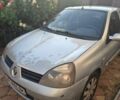 Сірий Рено Кліо, об'ємом двигуна 1.4 л та пробігом 150 тис. км за 3100 $, фото 9 на Automoto.ua
