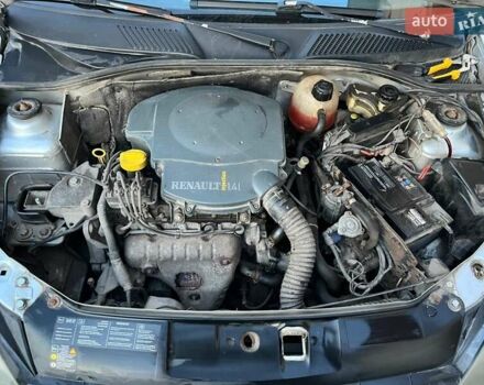 Сірий Рено Кліо, об'ємом двигуна 1.39 л та пробігом 264 тис. км за 2800 $, фото 9 на Automoto.ua
