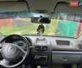 Серый Рено Клио, объемом двигателя 1.4 л и пробегом 232 тыс. км за 2900 $, фото 2 на Automoto.ua