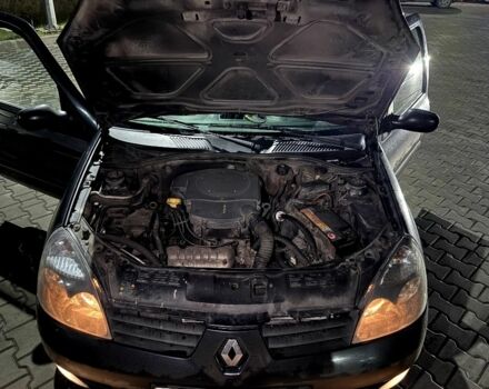 Серый Рено Клио, объемом двигателя 1.4 л и пробегом 291 тыс. км за 2870 $, фото 23 на Automoto.ua
