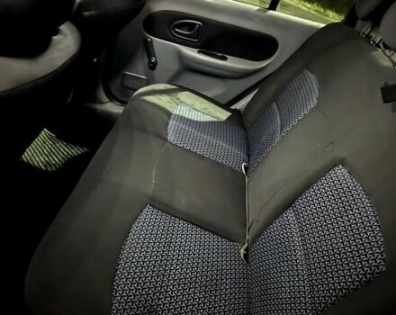 Сірий Рено Кліо, об'ємом двигуна 1.4 л та пробігом 291 тис. км за 2870 $, фото 18 на Automoto.ua