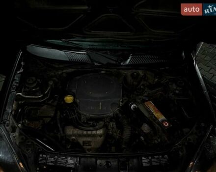 Сірий Рено Кліо, об'ємом двигуна 1.4 л та пробігом 291 тис. км за 2870 $, фото 28 на Automoto.ua