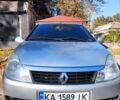 Сірий Рено Кліо, об'ємом двигуна 1.4 л та пробігом 200 тис. км за 4900 $, фото 1 на Automoto.ua