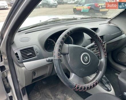 Серый Рено Клио, объемом двигателя 1.39 л и пробегом 168 тыс. км за 2500 $, фото 3 на Automoto.ua