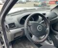 Серый Рено Клио, объемом двигателя 1.39 л и пробегом 168 тыс. км за 2500 $, фото 3 на Automoto.ua
