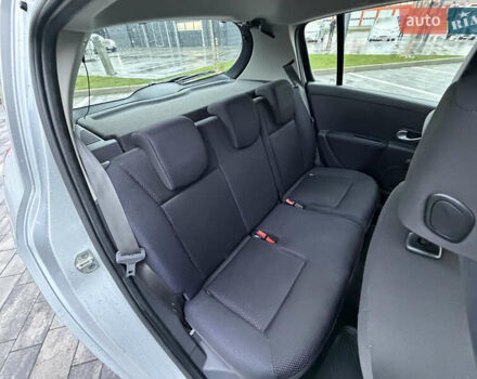 Сірий Рено Кліо, об'ємом двигуна 1.6 л та пробігом 102 тис. км за 7200 $, фото 60 на Automoto.ua