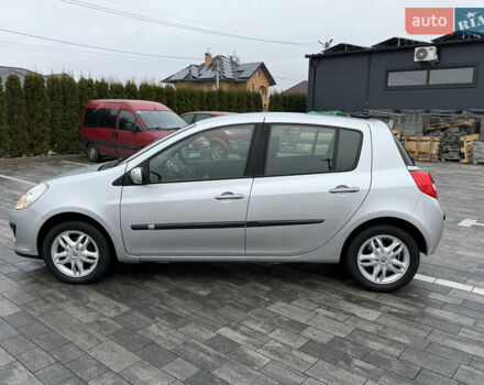 Сірий Рено Кліо, об'ємом двигуна 1.6 л та пробігом 102 тис. км за 7200 $, фото 8 на Automoto.ua