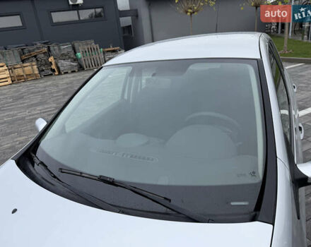 Сірий Рено Кліо, об'ємом двигуна 1.6 л та пробігом 102 тис. км за 7200 $, фото 36 на Automoto.ua