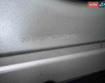 Сірий Рено Кліо, об'ємом двигуна 1.6 л та пробігом 102 тис. км за 7200 $, фото 57 на Automoto.ua