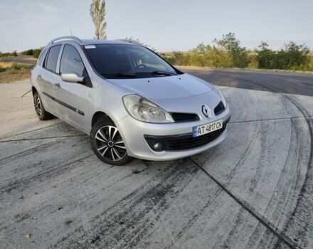 Сірий Рено Кліо, об'ємом двигуна 1.5 л та пробігом 250 тис. км за 4000 $, фото 1 на Automoto.ua