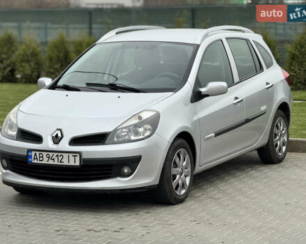 Сірий Рено Кліо, об'ємом двигуна 1.2 л та пробігом 241 тис. км за 5200 $, фото 3 на Automoto.ua