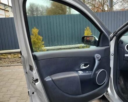 Сірий Рено Кліо, об'ємом двигуна 1.15 л та пробігом 292 тис. км за 3000 $, фото 10 на Automoto.ua