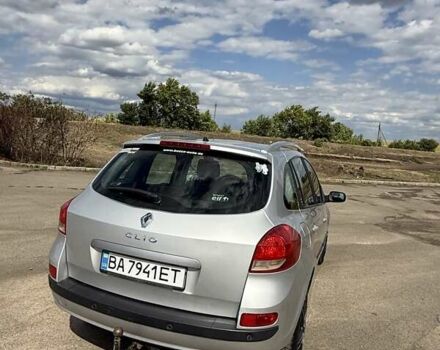 Сірий Рено Кліо, об'ємом двигуна 1.46 л та пробігом 235 тис. км за 4500 $, фото 8 на Automoto.ua