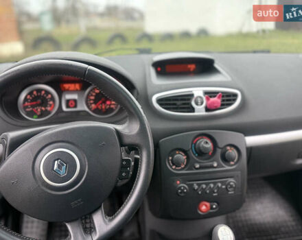 Сірий Рено Кліо, об'ємом двигуна 1.15 л та пробігом 175 тис. км за 5599 $, фото 9 на Automoto.ua
