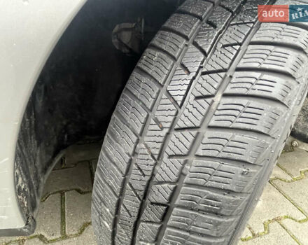 Серый Рено Клио, объемом двигателя 1.2 л и пробегом 225 тыс. км за 4999 $, фото 6 на Automoto.ua