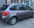 Серый Рено Клио, объемом двигателя 1.2 л и пробегом 239 тыс. км за 4300 $, фото 2 на Automoto.ua