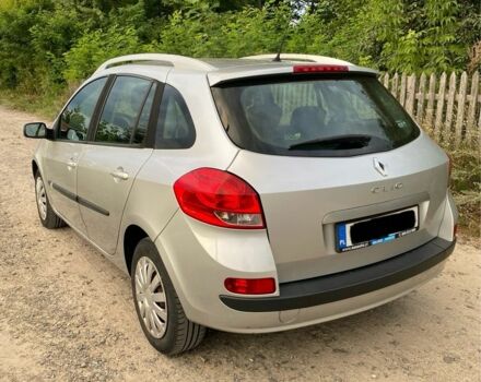 Сірий Рено Кліо, об'ємом двигуна 1.5 л та пробігом 330 тис. км за 2400 $, фото 5 на Automoto.ua