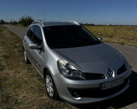 Серый Рено Клио, объемом двигателя 1.2 л и пробегом 267 тыс. км за 4999 $, фото 1 на Automoto.ua