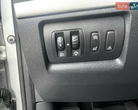 Серый Рено Клио, объемом двигателя 1.2 л и пробегом 225 тыс. км за 4999 $, фото 11 на Automoto.ua