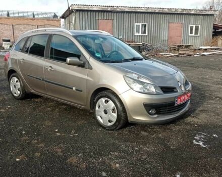 Сірий Рено Кліо, об'ємом двигуна 1.6 л та пробігом 230 тис. км за 5200 $, фото 3 на Automoto.ua