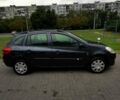 Серый Рено Клио, объемом двигателя 1.2 л и пробегом 260 тыс. км за 5500 $, фото 1 на Automoto.ua