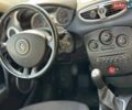 Серый Рено Клио, объемом двигателя 1.15 л и пробегом 299 тыс. км за 2550 $, фото 1 на Automoto.ua