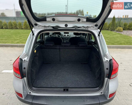 Сірий Рено Кліо, об'ємом двигуна 1.2 л та пробігом 241 тис. км за 5200 $, фото 33 на Automoto.ua