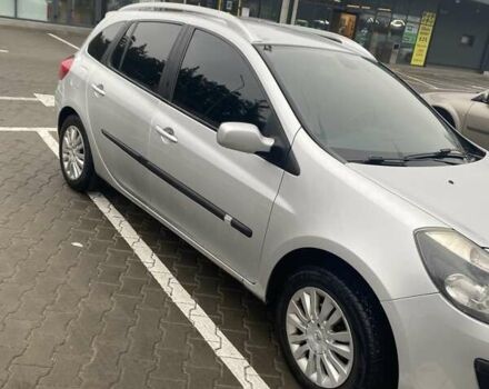 Сірий Рено Кліо, об'ємом двигуна 1.46 л та пробігом 330 тис. км за 4600 $, фото 2 на Automoto.ua