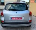Серый Рено Клио, объемом двигателя 1.6 л и пробегом 170 тыс. км за 6150 $, фото 4 на Automoto.ua