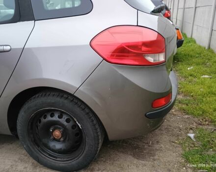 Серый Рено Клио, объемом двигателя 1.46 л и пробегом 212 тыс. км за 4500 $, фото 5 на Automoto.ua