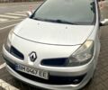 Сірий Рено Кліо, об'ємом двигуна 1.5 л та пробігом 331 тис. км за 4600 $, фото 1 на Automoto.ua