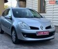 Серый Рено Клио, объемом двигателя 1.6 л и пробегом 170 тыс. км за 6150 $, фото 7 на Automoto.ua