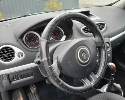Сірий Рено Кліо, об'ємом двигуна 1.15 л та пробігом 292 тис. км за 3000 $, фото 12 на Automoto.ua