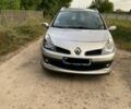 Сірий Рено Кліо, об'ємом двигуна 1.5 л та пробігом 330 тис. км за 2400 $, фото 1 на Automoto.ua