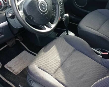 Сірий Рено Кліо, об'ємом двигуна 1.6 л та пробігом 230 тис. км за 5200 $, фото 9 на Automoto.ua